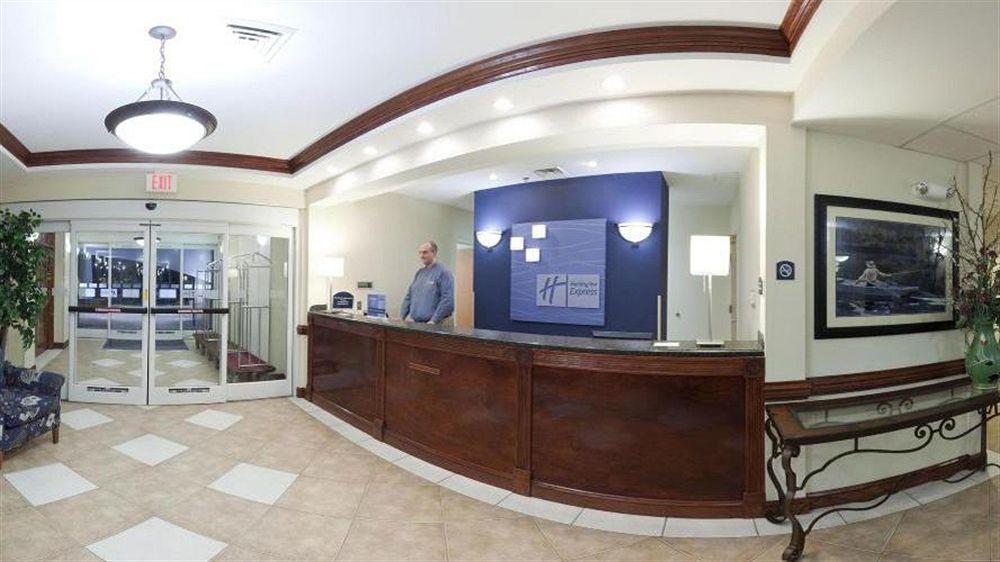 Holiday Inn Express Hotel & Suites Cherokee-Casino By Ihg Exterior photo