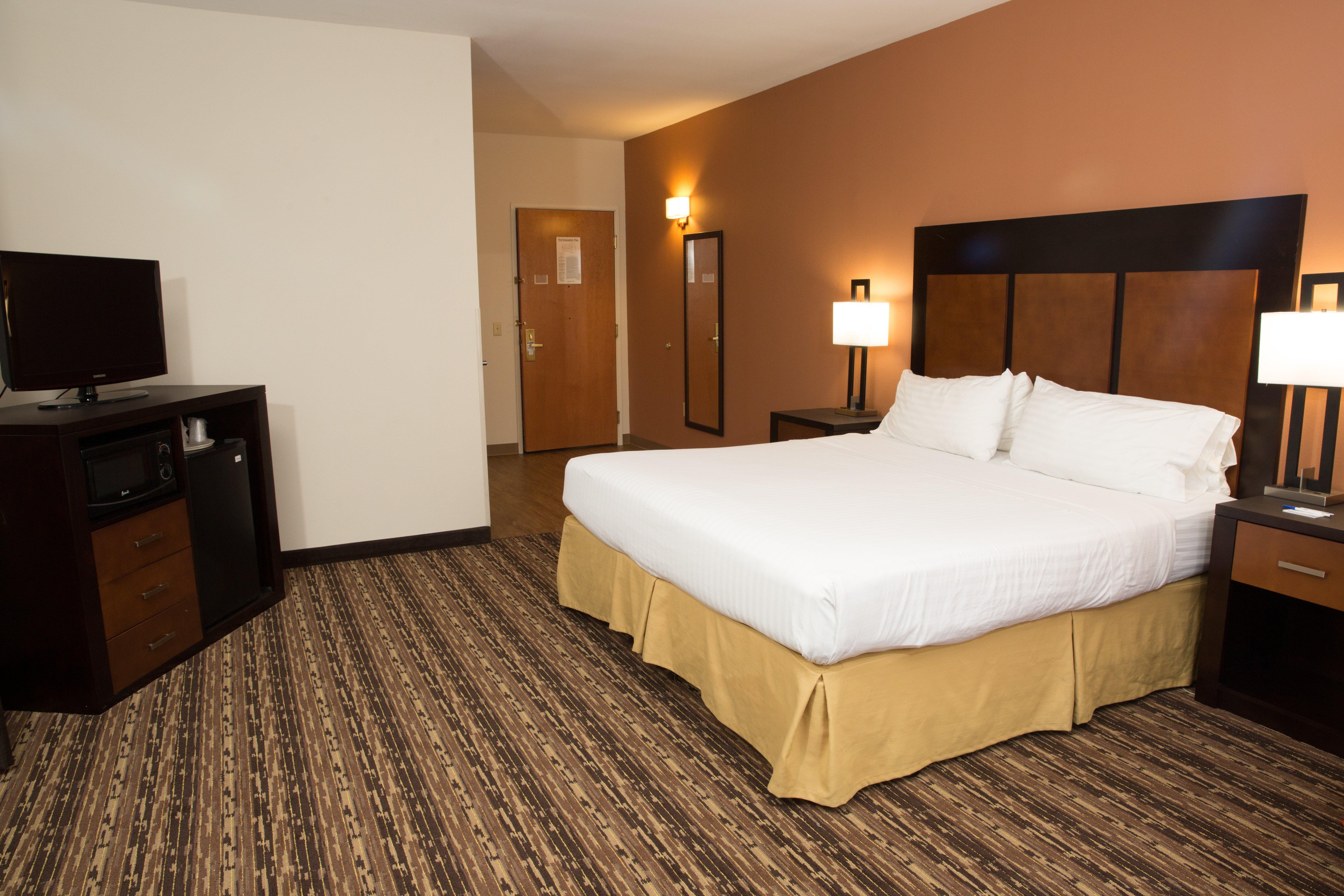 Holiday Inn Express Hotel & Suites Cherokee-Casino By Ihg Exterior photo