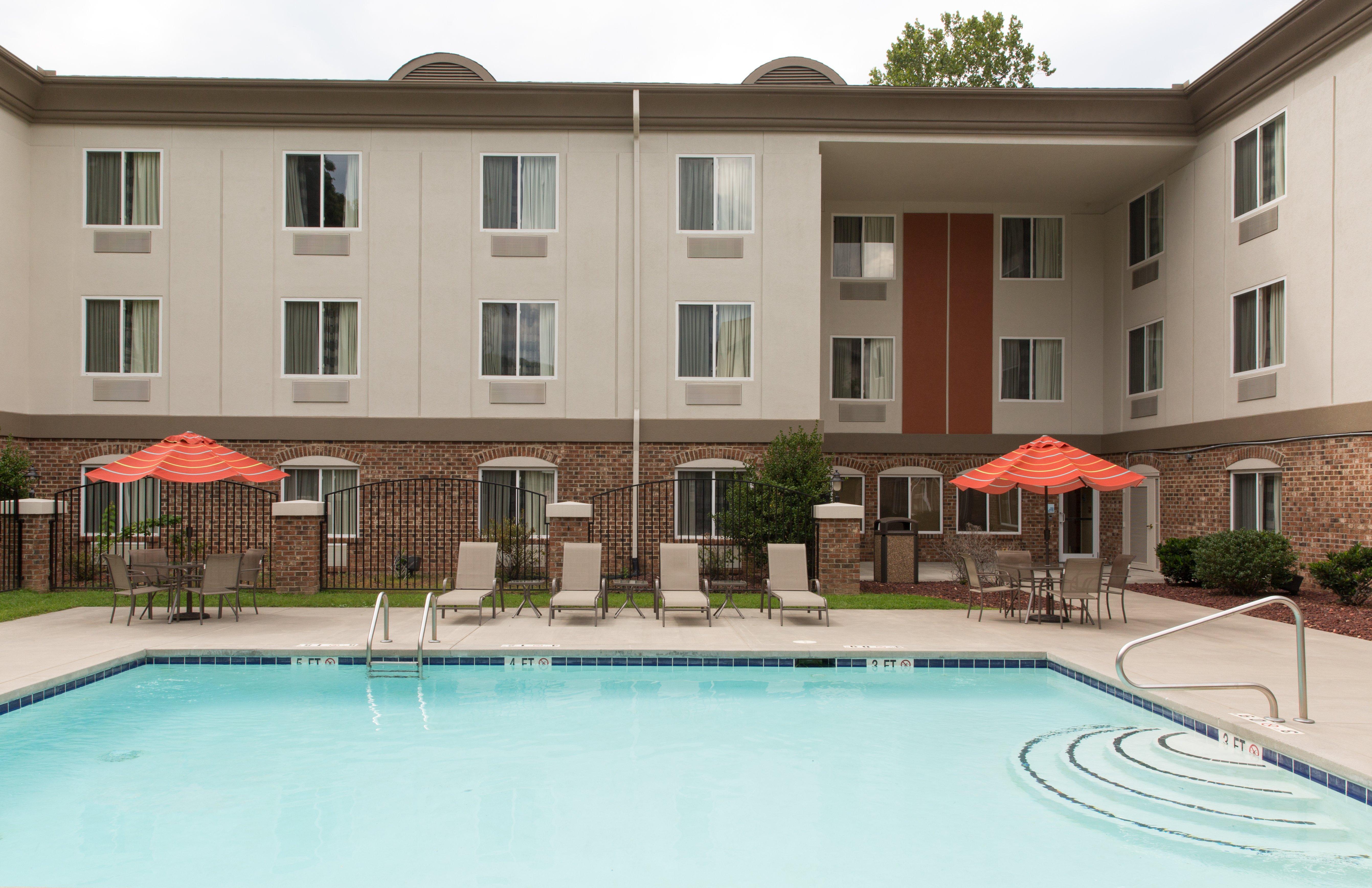 Holiday Inn Express Hotel & Suites Cherokee-Casino By Ihg Exterior photo