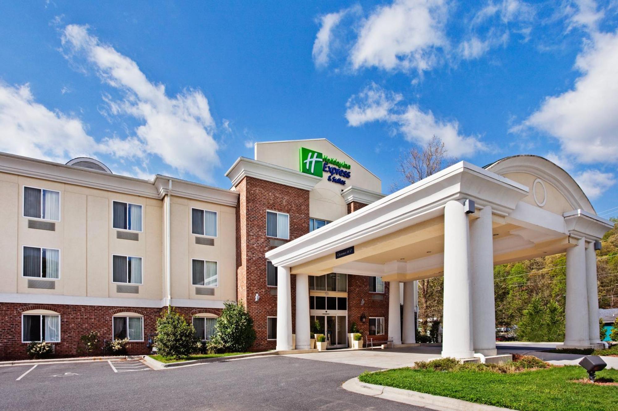 Holiday Inn Express Hotel & Suites Cherokee-Casino By Ihg Exterior photo